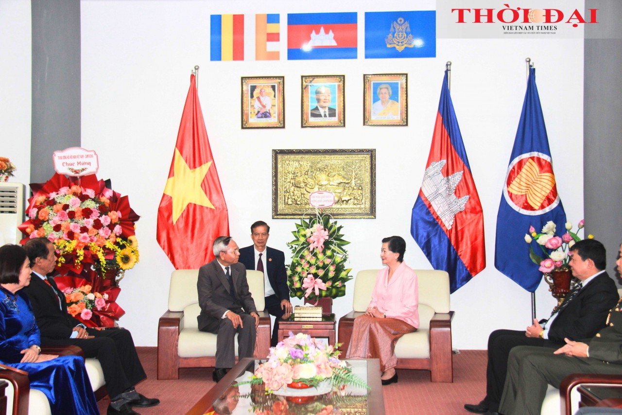 Vietnam – Cambodia Friendship Association Extends Congratulations on Cambodia’s National Day Vietnam-Cambodia Friendship Association Extends Congratulations on Cambodia’s National Day