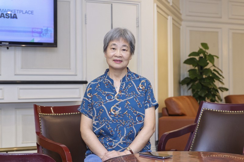Lu Jingru, former nurse at Nanxishan Hospital (Zhuang Autonomous Region, Guangxi, China). (Photo: Dinh Hoa)