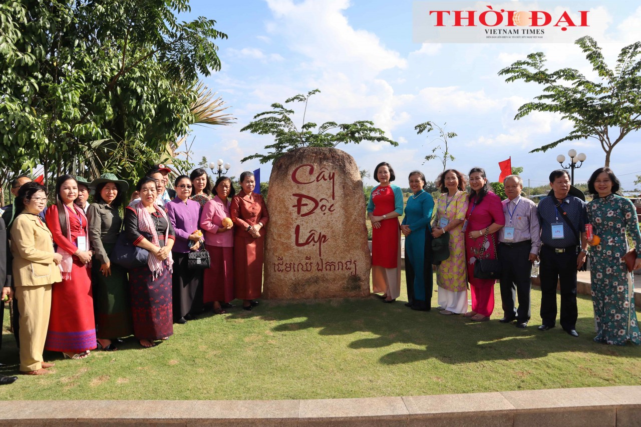 Sincere, Flexible, and Creative: Identity of Vietnam’s People-to-People Exchanges with Neighboring Countries