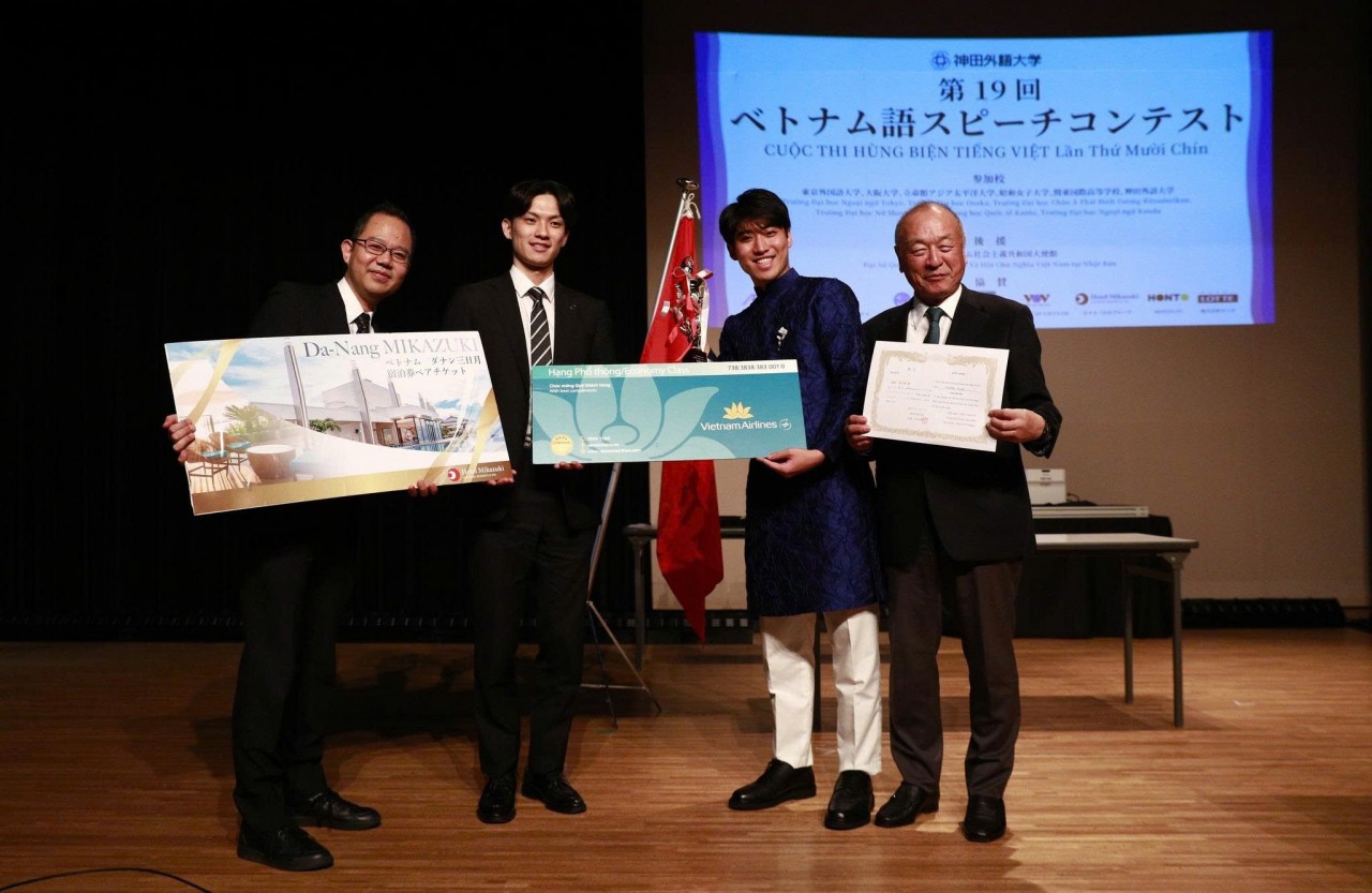 Language Competition: Promoting Vietnamese Language in Land of Rising Sun