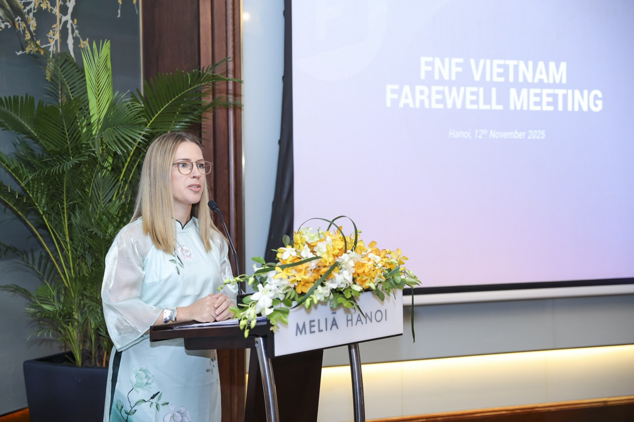 Vanessa Steinmetz, Country Director of FNF Vietnam, delivers remarks at the event. (Photo: Dinh Hoa)