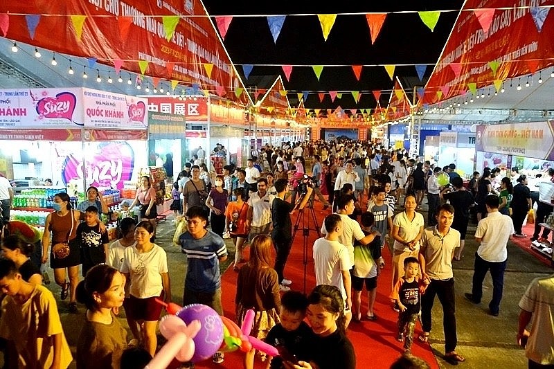 Vietnam-China border trade fair is expected to attract many visitors this year. (Photo: congdankhuyenhoc.vn) Vietnam-China border trade fair is expected to attract many visitors this year. (Photo: congdankhuyenhoc.vn)