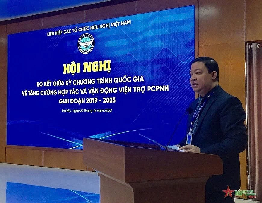 The Vietnam Union of Friendship Organizations has effectively implemented the work of mobilizing foreign non-governmental aid to serve socio-economic development and ensure human rights (Photo: People's Army Newspaper). The Vietnam Union of Friendship Organizations has effectively implemented the work of mobilizing foreign non-governmental aid to serve socio-economic development and ensure human rights (Photo: People's Army Newspaper).