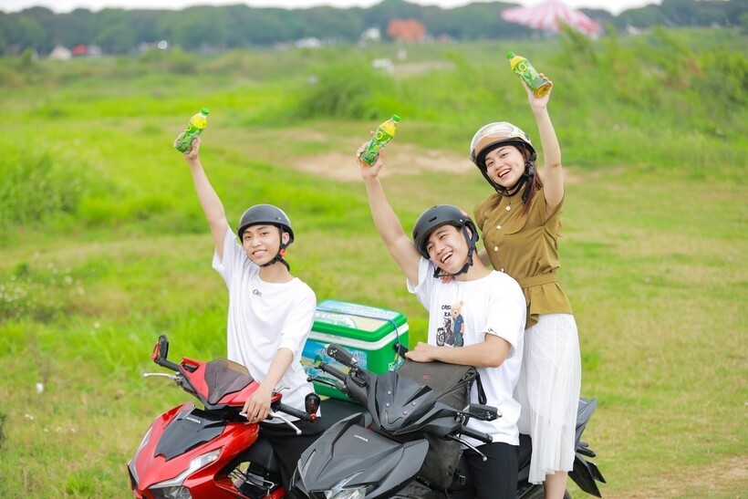 Gen Z Finds Their Chill with Zero Degree Green Tea During Stress Season