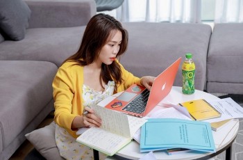 Students Share How They Reduce Stress in Their First Year of University