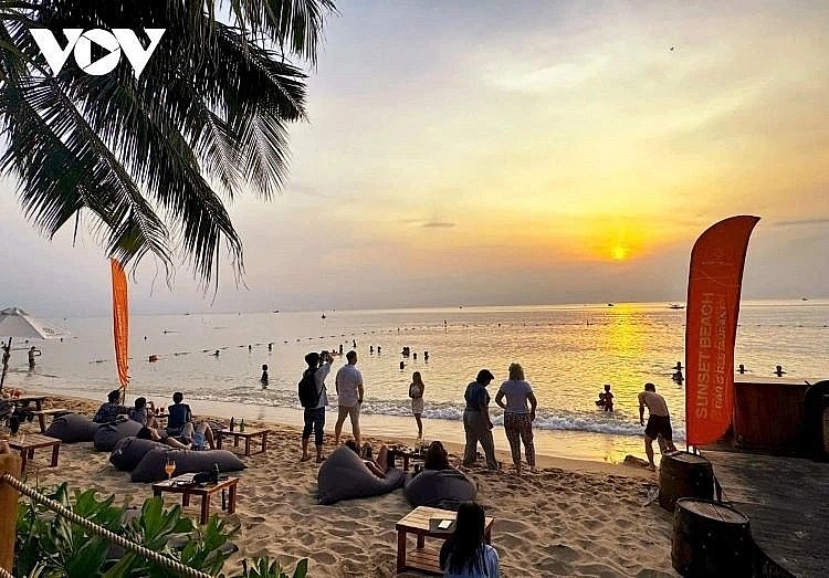 Phu Quoc is a popular destination among Russian tourists Phu Quoc is a popular destination among Russian tourists