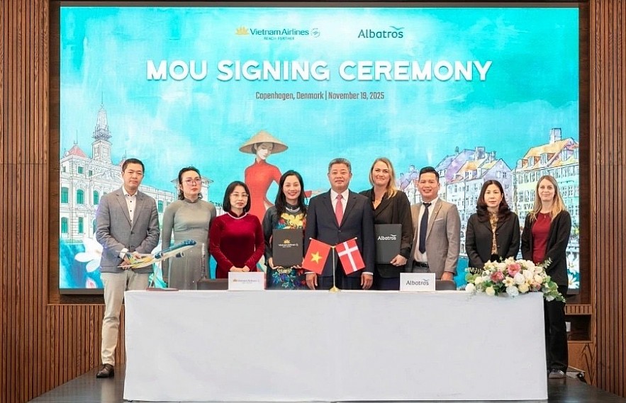 At the launch ceremony of the direct route from Ho Chi Minh City to Copenhagen.