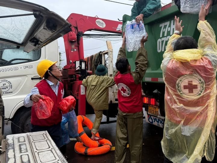 Government Provides VND 700 Billion in Emergency Aid to Khanh Hoa, Lam Dong, Gia Lai and Dak Lak