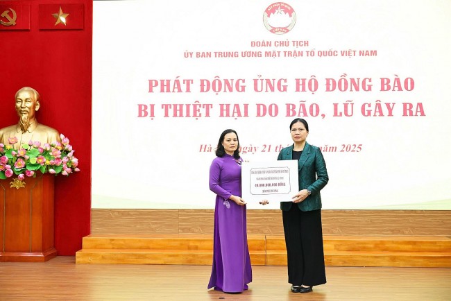 Over 110 Billion VND Donated to Aid Central and Central Highlands Flood Recovery