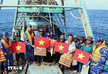 EU Recognizes Vietnam’s Progress in Combating IUU Fishing