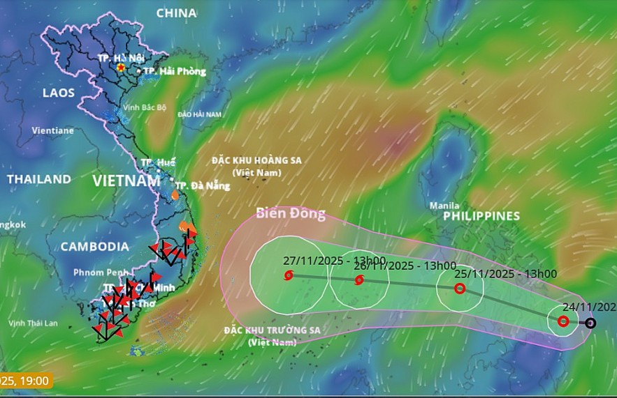 Storm No. 15 is expected to form in the East Sea around November 25–26. Source: VNDMS