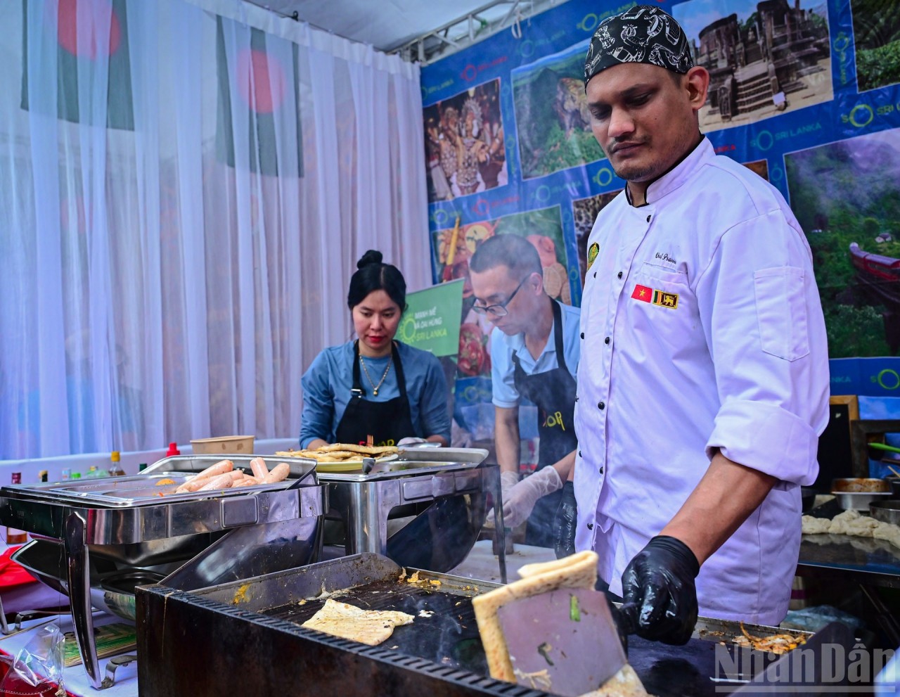 A baked pastry prepared by a Sri Lankan chef at the Festival. (Photo: People's Newspaper) A baked pastry prepared by a Sri Lankan chef at the Festival. (Photo: People's Newspaper)