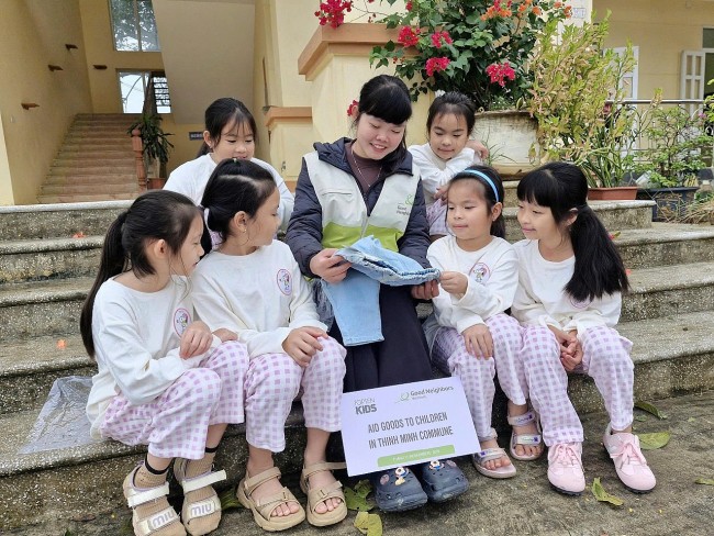 GNI Delivers Winter Clothes to Aid Over 12,000 Needy People in Phu Tho Province