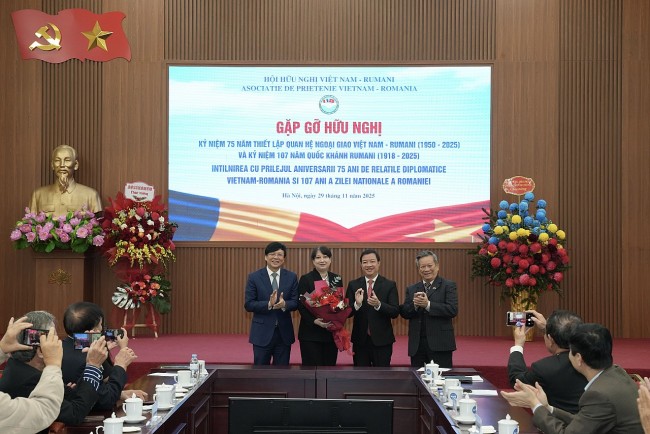 People-to-People Exchanges Strengthen Vietnam–Romania Friendship