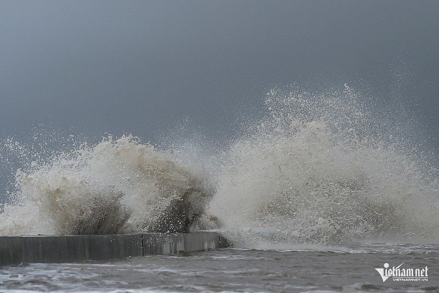 A new storm is likely to form in the East Sea in the coming days. Illustration photo: Trong Tung