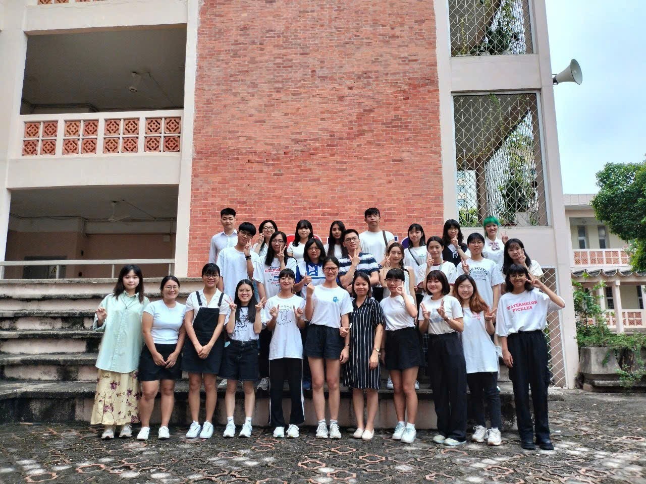 Phong Lan (third from left) with foreign students.