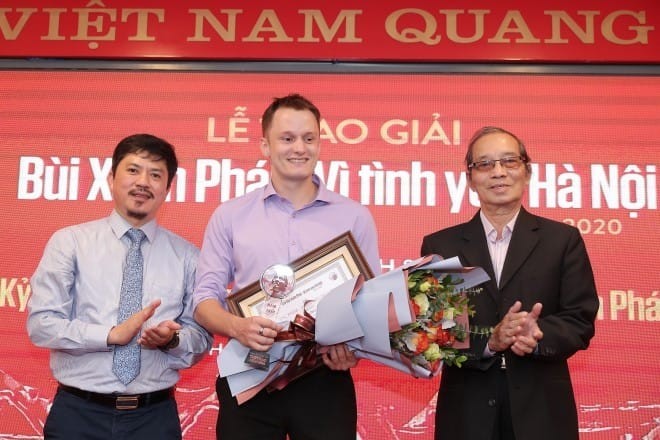 Three Foreign Writers Spreading Vietnamese Language