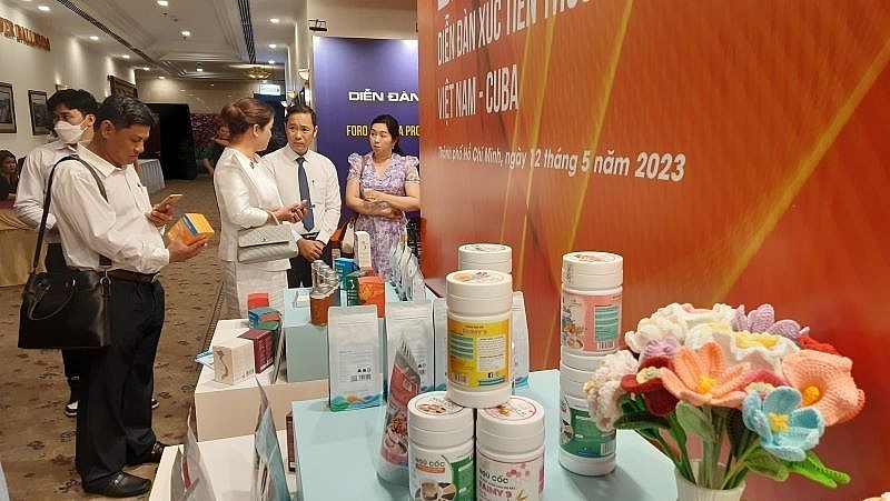 Enterprises from Ho Chi Minh City showcase their products at the Ho Chi Minh City Export Forum. Enterprises from Ho Chi Minh City showcase their products at the Ho Chi Minh City Export Forum.