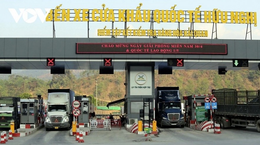 The Chinese market still offers ample room for Vietnamese goods to broaden their reach. The Chinese market still offers ample room for Vietnamese goods to broaden their reach.