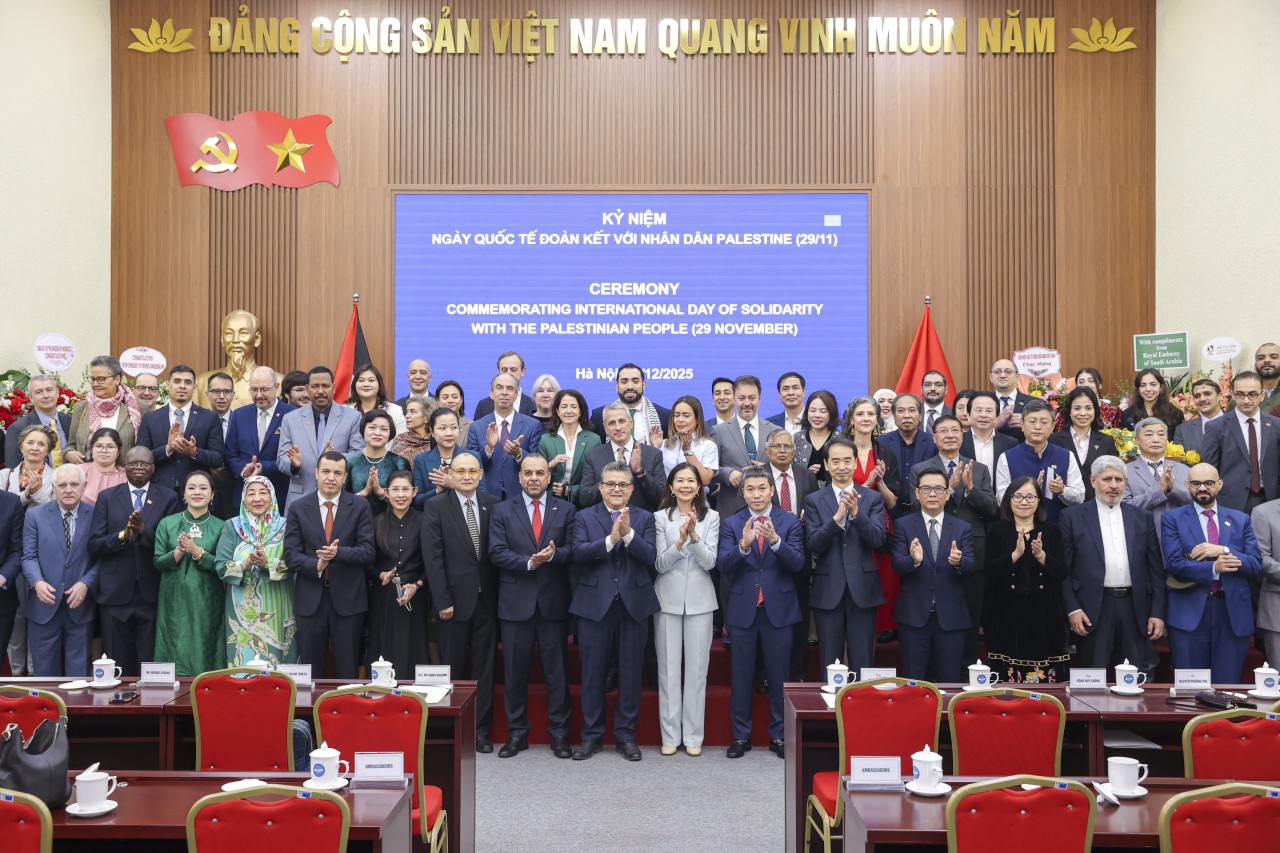 Vietnam Affirms Its Consistent Stance in Supporting Palestinian People for Peace and Freedom