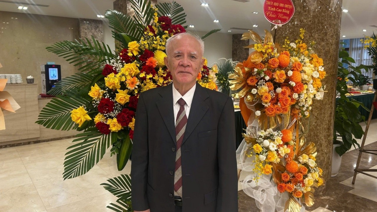 International Friends, Foreign Affairs Experts Offer Recommendations to Strengthen Ties Between Vietnamese People and the World