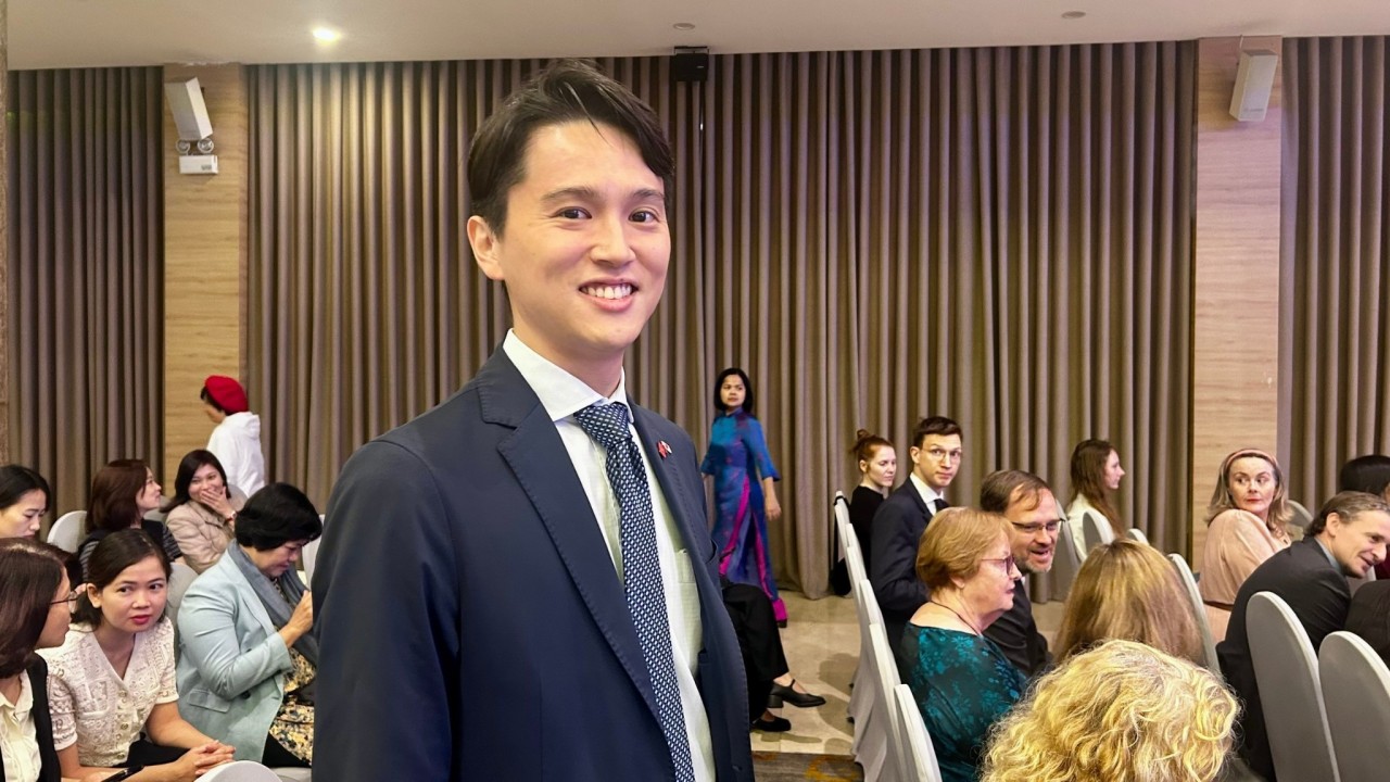 International Friends, Foreign Affairs Experts Offer Recommendations to Strengthen Ties Between Vietnamese People and the World