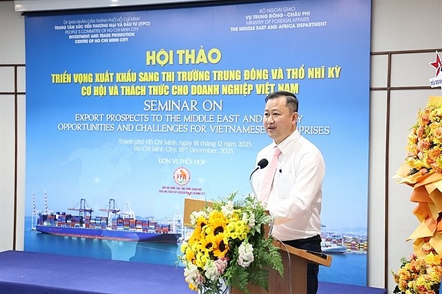 Tran Phu Lu, director of the Investment and Trade Promotion Centre of HCM City, speaks at the conference on December 18. (Photo courtesy of ITPC)