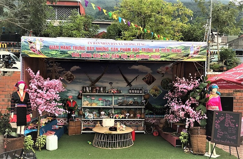 Agricultural products of Muong Tung farmers’ association members are highly appreciated by consumers. (Photo: Duy Linh)