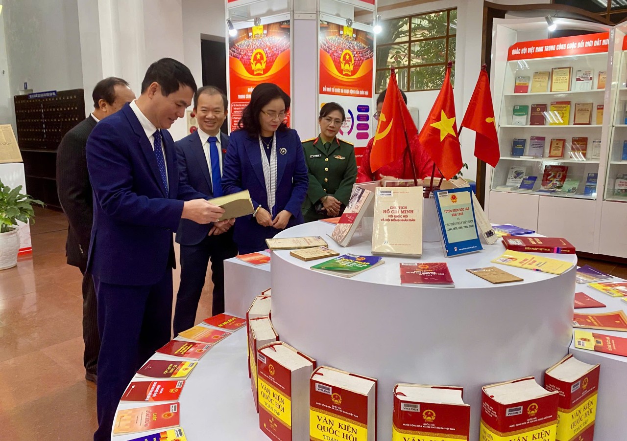 Exhibition highlights 80 years of Viet Nam's National Assembly