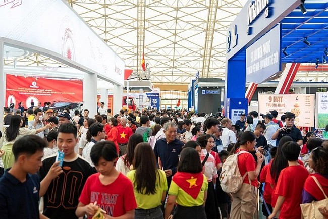 10 Highlights of Vietnam’s Culture, Sports and Tourism in 2025