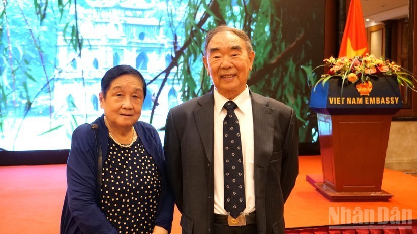 International Scholars: 14th National Party Congress Opens New Era of Development for Vietnam