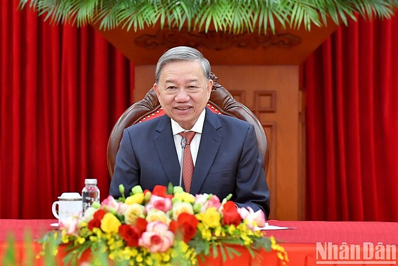 Vietnam News Today (Jan 19): First Working day of 14th National Congress of Communist Party of Vietnam