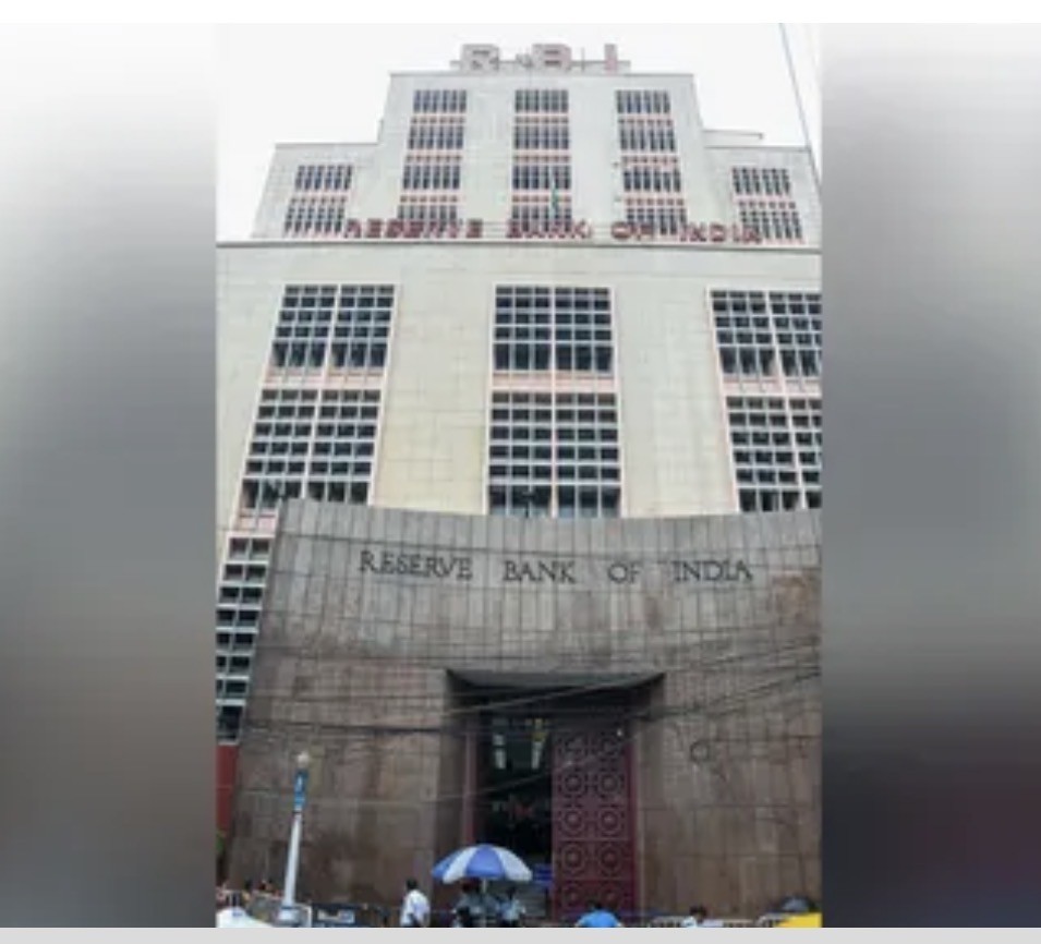 India forex reserves rise $392 million to $687.2 billion in week that ended Jan 9