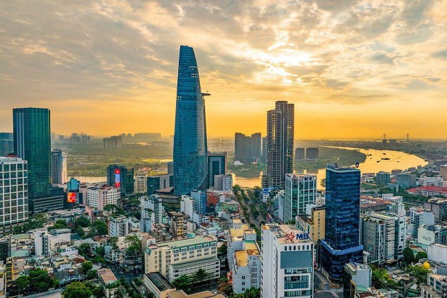 Vietnam News Today (Jan. 21): Vietnam Emerges as Asia’s Growth Star, Eyes 10% GDP in 2026