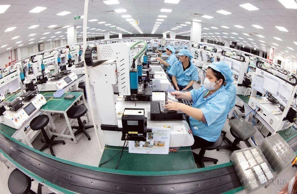 An electronics manufacturing production line at Khvatec Thai Nguyen Co., Ltd (Photo: VNA) An electronics manufacturing production line at Khvatec Thai Nguyen Co., Ltd (Photo: VNA)