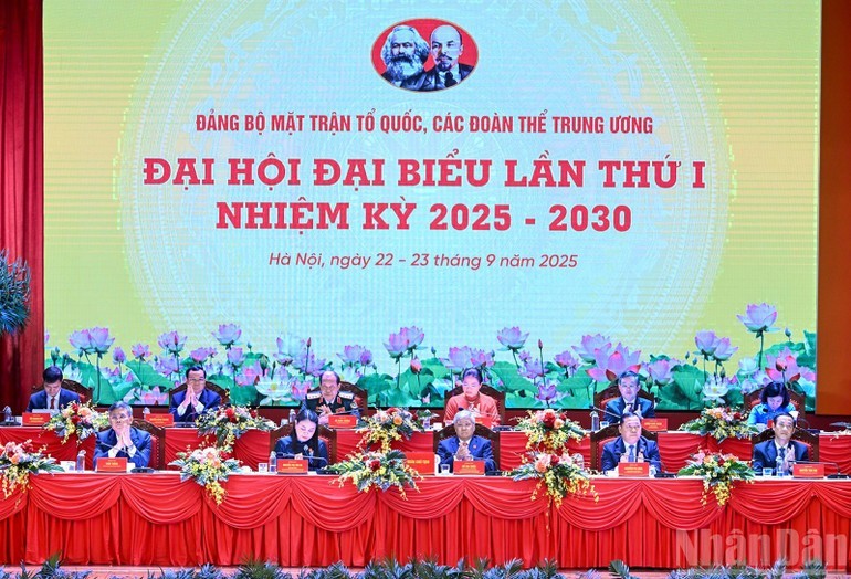 The First Congress of the Party Committee of the Viet Nam Fatherland Front and Central Mass Organizations, 2025–2030 Term, held on September 22–23 in Hanoi. The First Congress of the Party Committee of the Viet Nam Fatherland Front and Central Mass Organizations, 2025–2030 Term, held on September 22–23 in Hanoi.