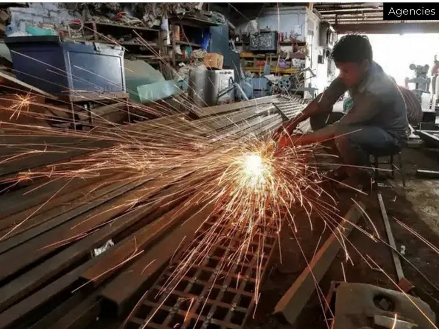 India's factory growth improves slightly in January, PMI shows