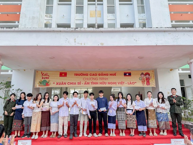 Universities In Vietnam Organize Tet Activities For International Students