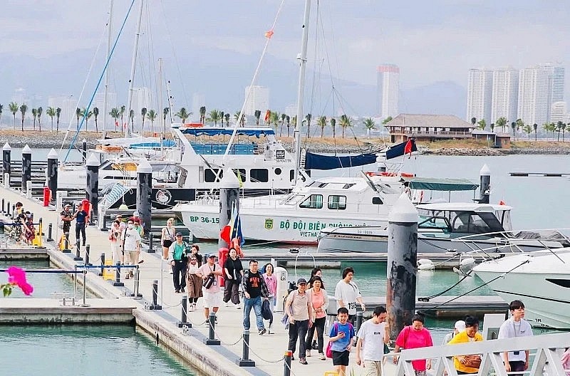 Khanh Hoa welcomes first international cruise ship of Lunar Year of Horse. (Photo: cand.com.vn)