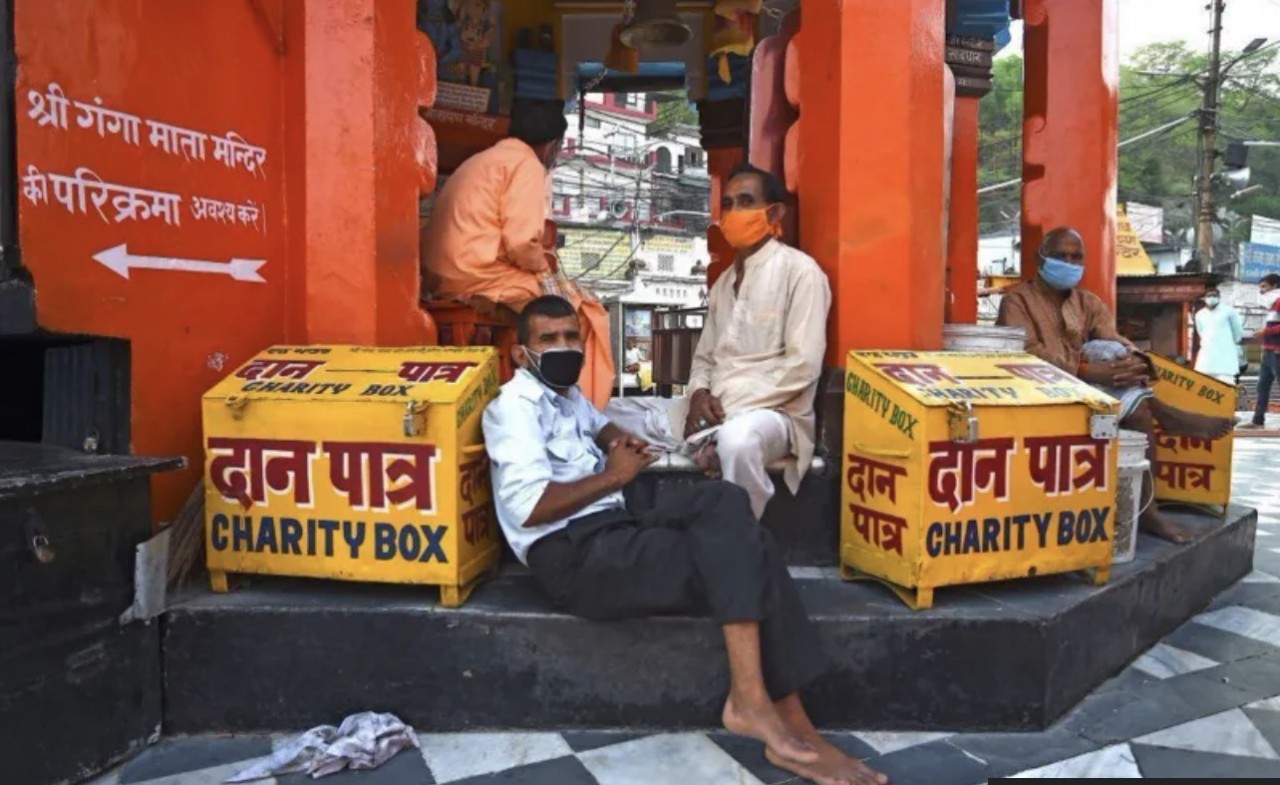 The billions given to charity by ordinary Indians every year