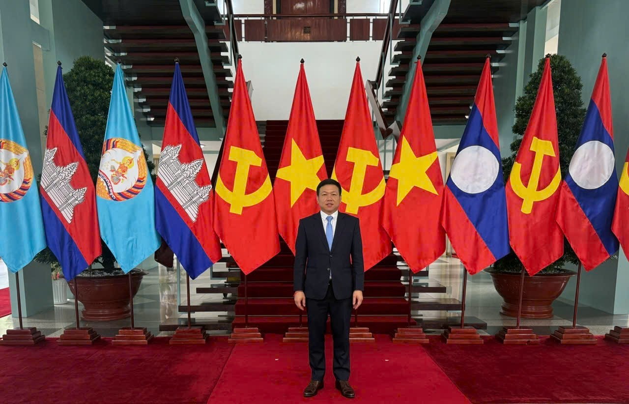 Souphalak Soukpanya, Second Secretary, Assistant to the Ambassador, and Deputy Secretary of the Youth Union at the Embassy of Laos in Vietnam. (Photo: Courtesy of the interviewee)