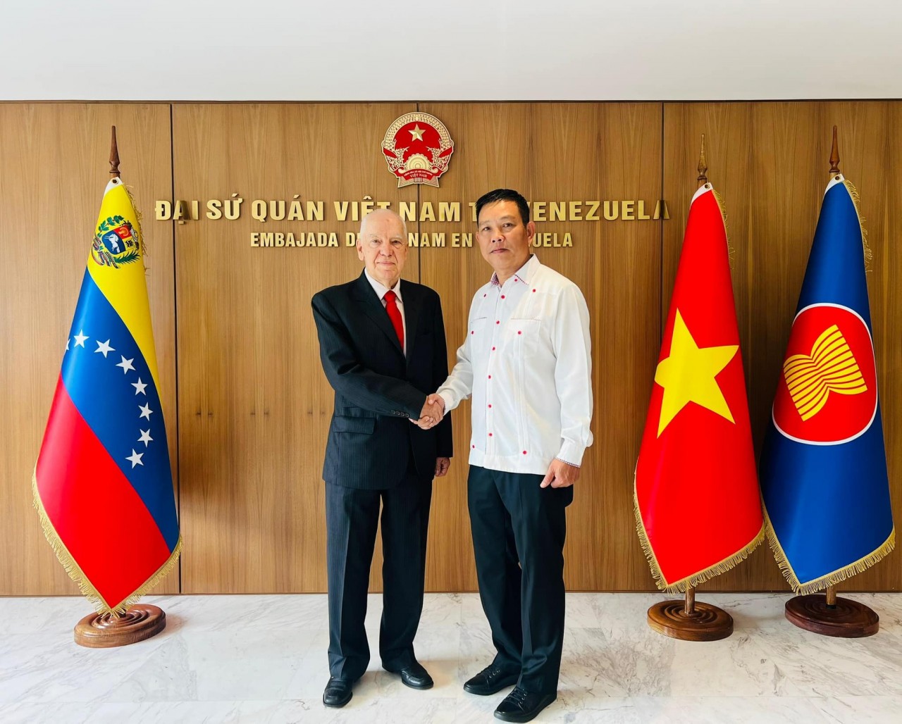 Venezuelan Friends Confident in Vietnam’s Success in the New National Assembly Term