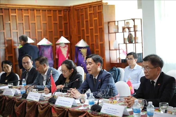 Vietnam-Thailand Promote Academic Exchange and Joint Research