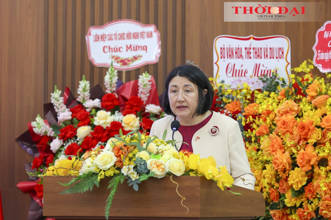 Chilean Ambassador to Vietnam Nasly Bernal Prado Delivers Remarks at the Event (Photo: Dinh Hoa) Chilean Ambassador to Vietnam Nasly Bernal Prado Delivers Remarks at the Event (Photo: Dinh Hoa)