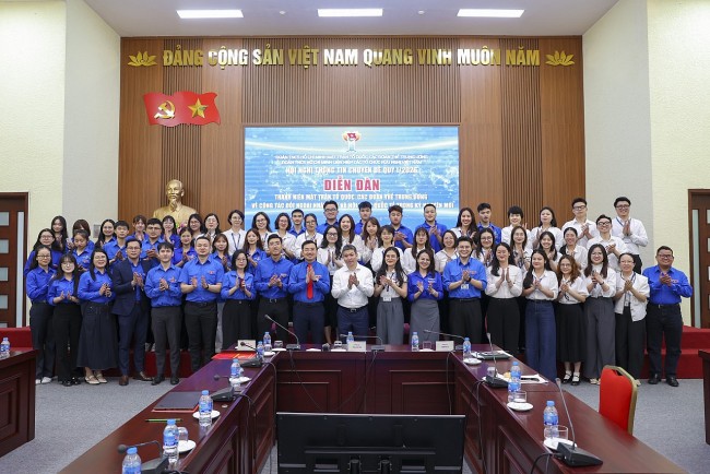 Enhancing the Role of Youth in People-to-People Diplomacy and International Integration