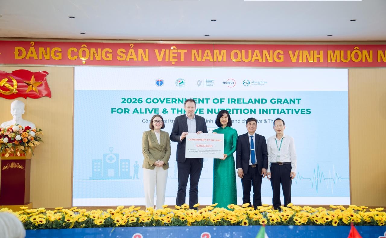 Irish Minister’s Vietnam Visit Highlights Expanding Cooperation in Culture, Education and Development
