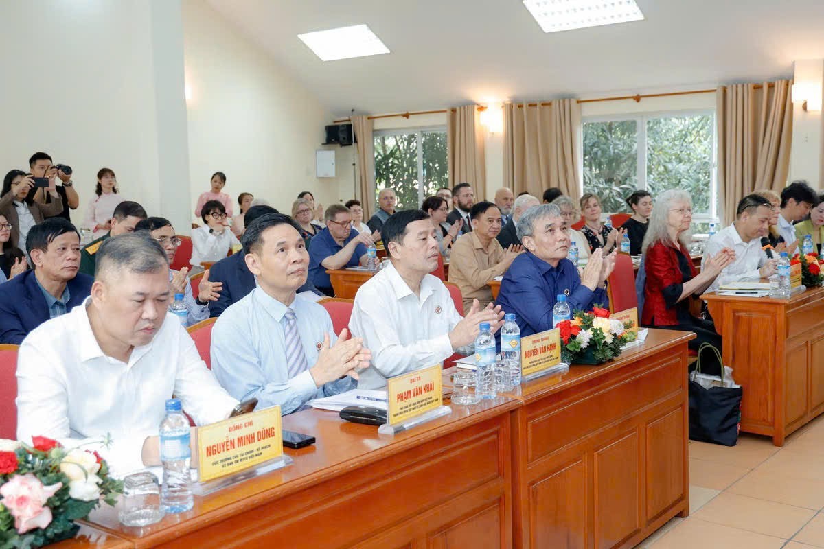 Spreading the Peace Message of Vietnam Friendship Village to International Friends Spreading the Peace Message of Vietnam Friendship Village to International Friends