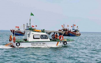 Ha Tinh Tightens Fight Against Illegal Fishing, Aims to Lift IUU Yellow Card