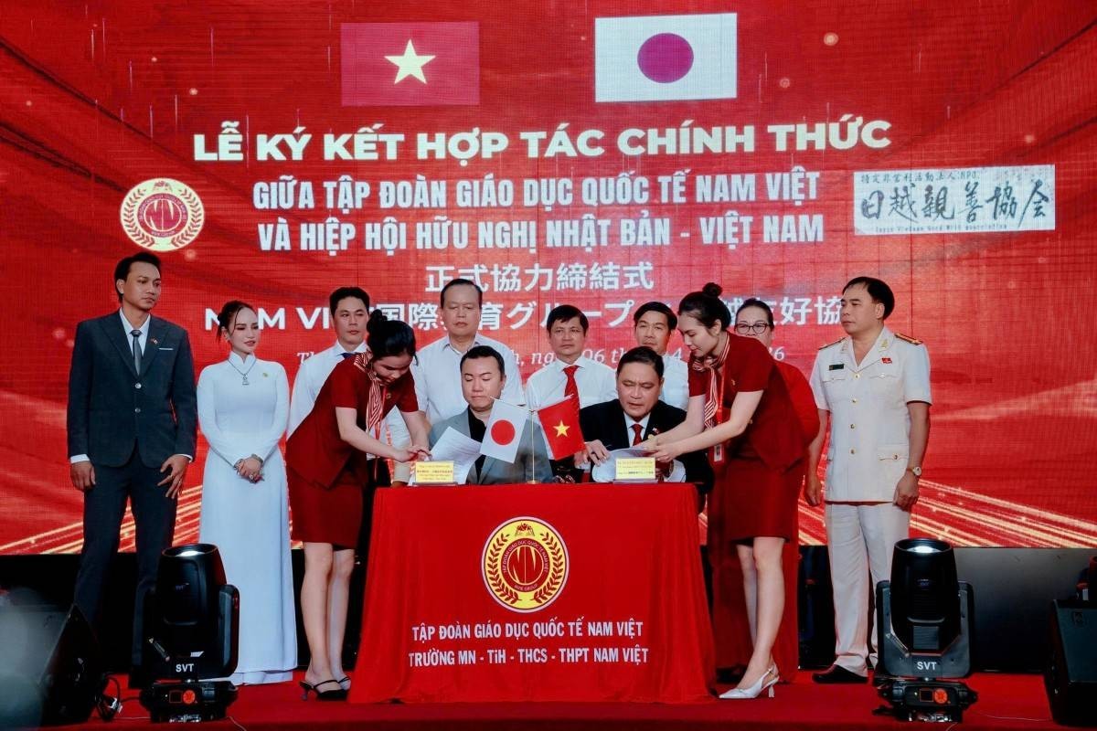 Japan-Vietnam Friendship Association Advances Educational Collaboration between Two Countries