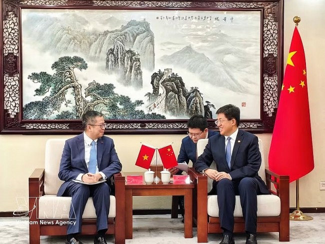 Vietnam News Today (Apr. 13): Vietnam, China Strengthen Youth Exchanges to Deepen Bilateral Ties